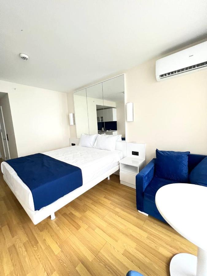 Black Sea Orbi Apartament *